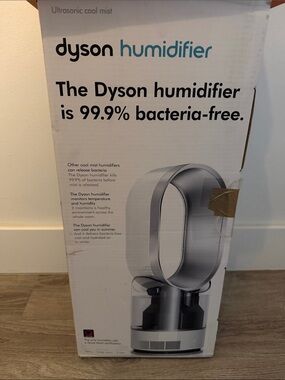 Dyson Humidifier - Silver/White Modern Bladeless Design